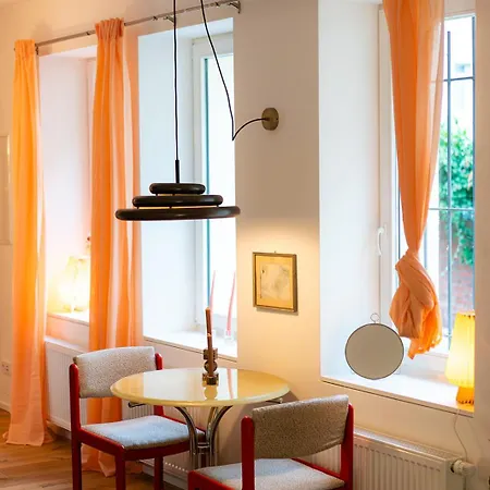 Entspanntes Design-studio An Der Karli * Leipzig