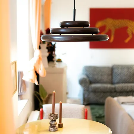Hinterhofstudio Mit Privater Terrasse An Der Karli